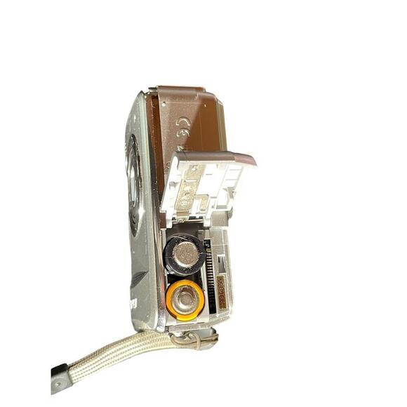 Fuji Film Fine Pix A350 Digital Camera. 5.2 Zoom. Batteries. Silver. Parts Only - Picture 3 of 4